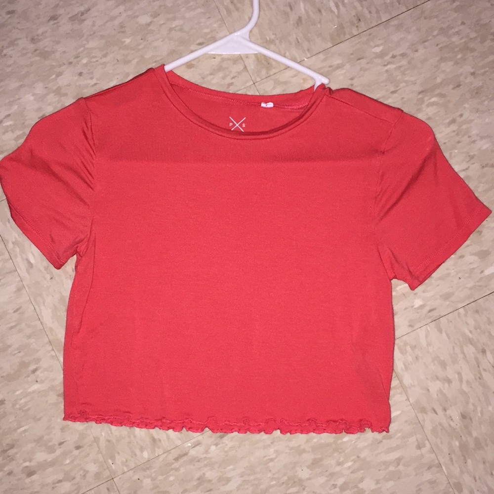 ruffle hem crop top